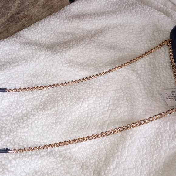 Kate Spade, NWT, TRICOLOR; Crossbody; Navy, Off-White & Powder Blue; Gorgeous! - Picture 5 of 10